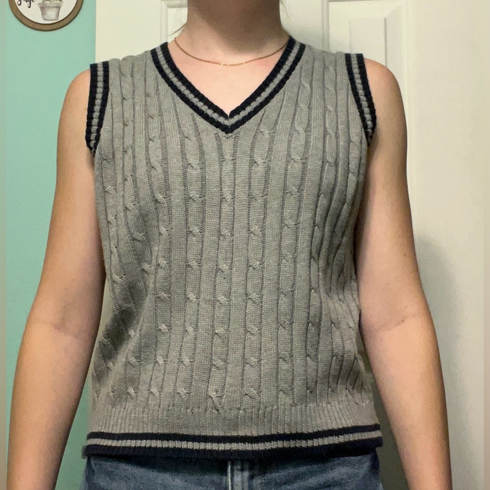 Love Tree V-neck Sweater Vest